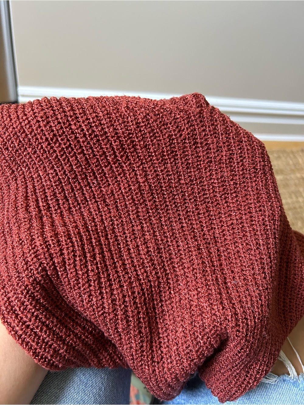 Mod Ref Ribbed V-Neck Tank - Rust - Picture 3 of 3